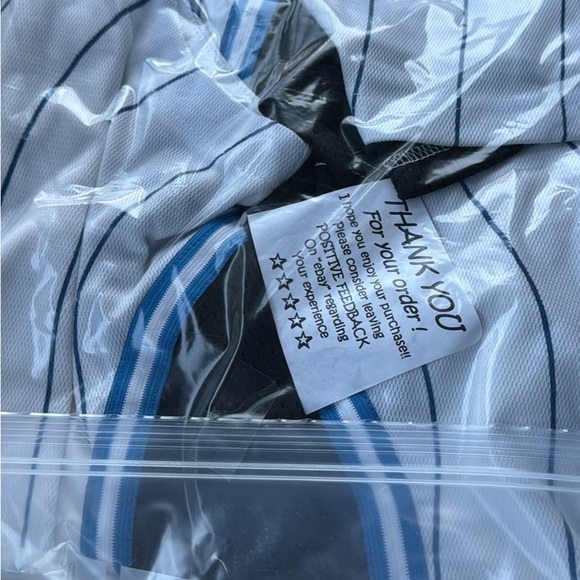 Beautiful jerseys - Picture 4 of 12